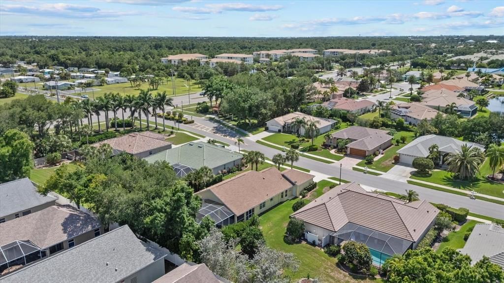 Под контрактом: $485,000 (3 спален, 2 ванн, 1940 Квадратных фут)