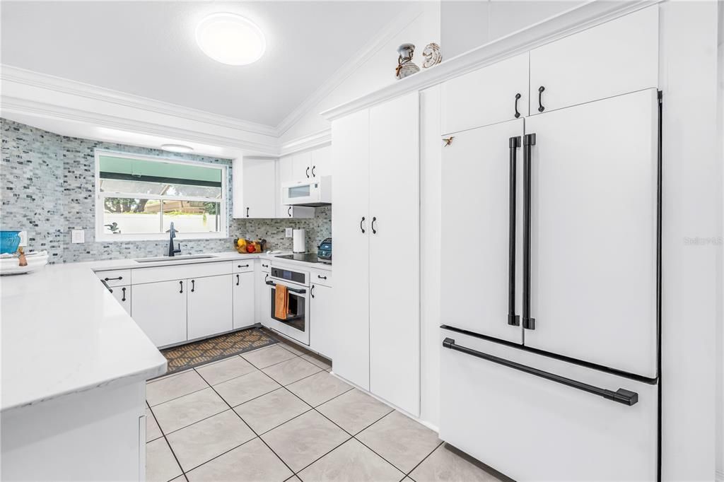 En Venta: $580,000 (3 camas, 3 baños, 2012 Pies cuadrados)