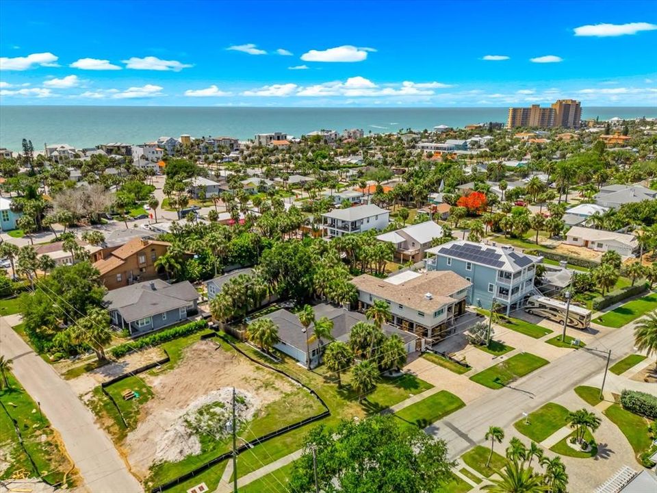 For Sale: $979,000 (3 beds, 3 baths, 1772 Square Feet)