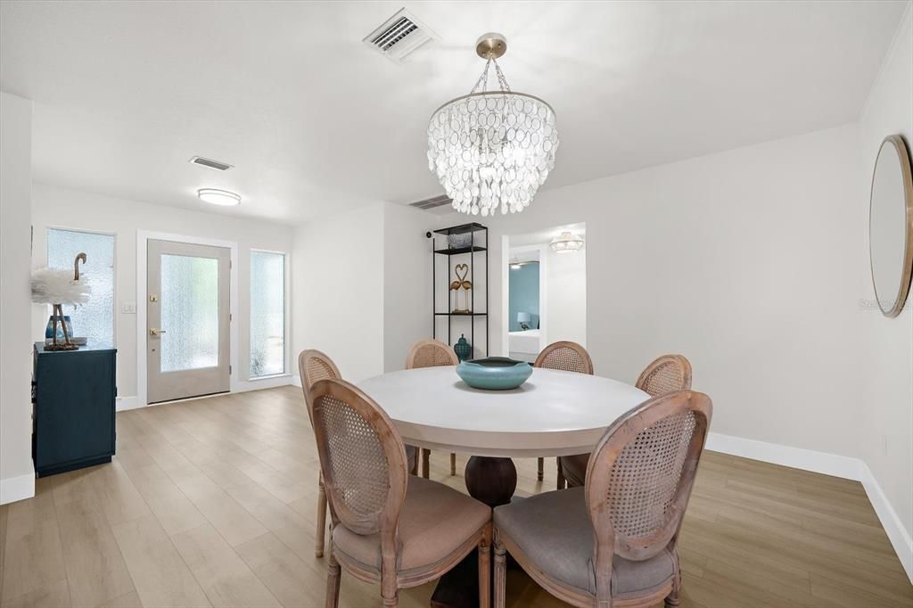 For Sale: $979,000 (3 beds, 3 baths, 1772 Square Feet)
