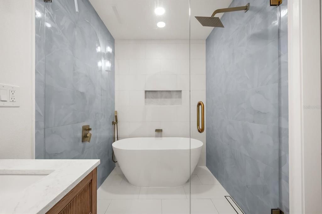 For Sale: $979,000 (3 beds, 3 baths, 1772 Square Feet)