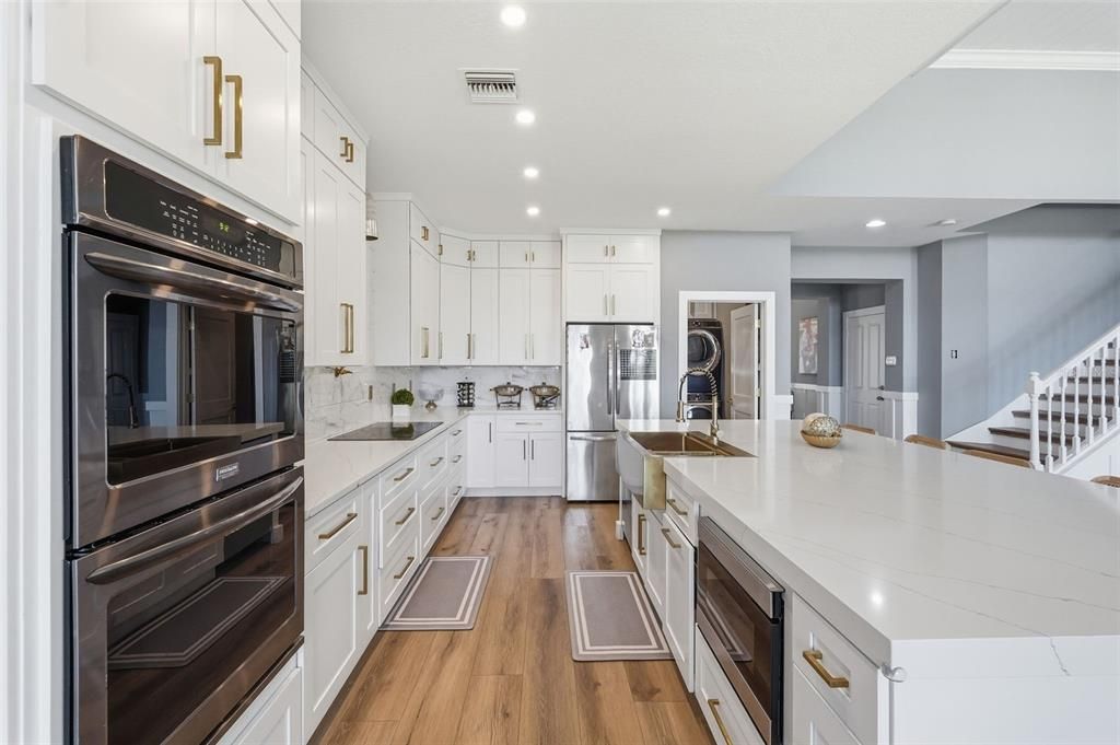 En Venta: $714,900 (5 camas, 3 baños, 3083 Pies cuadrados)