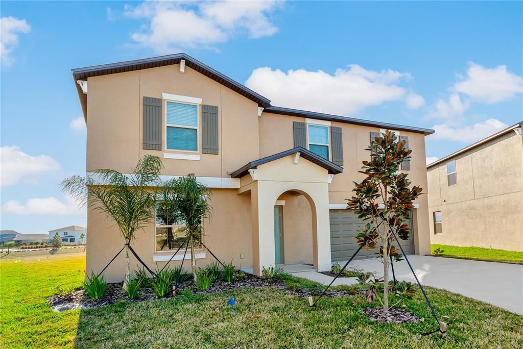 For Sale: $419,200 (4 beds, 2 baths, 2635 Square Feet)