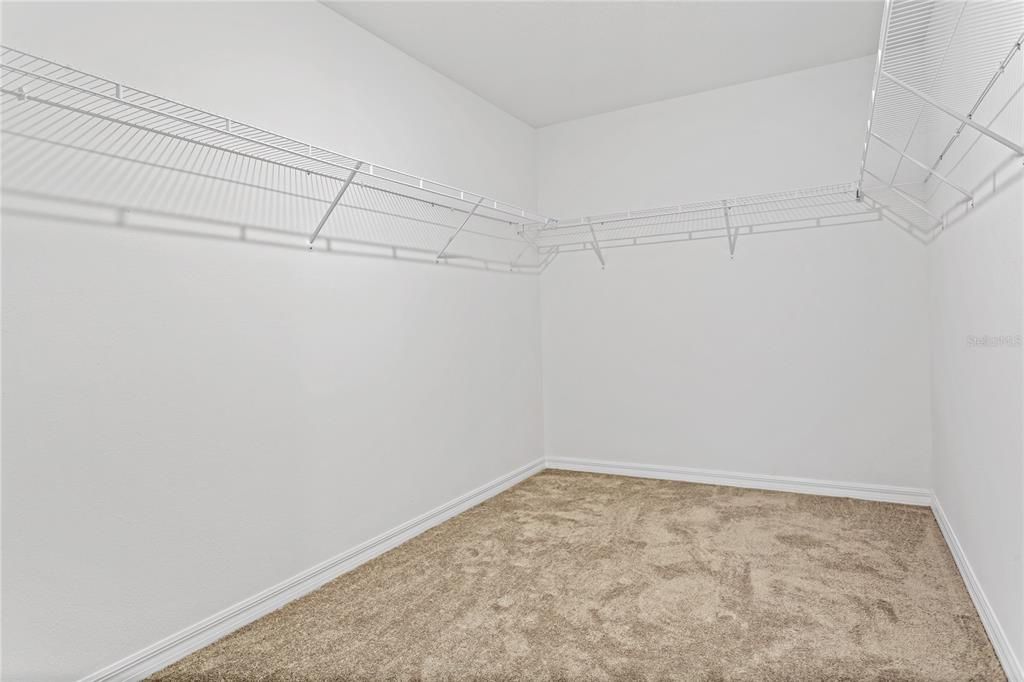 For Sale: $419,200 (4 beds, 2 baths, 2635 Square Feet)