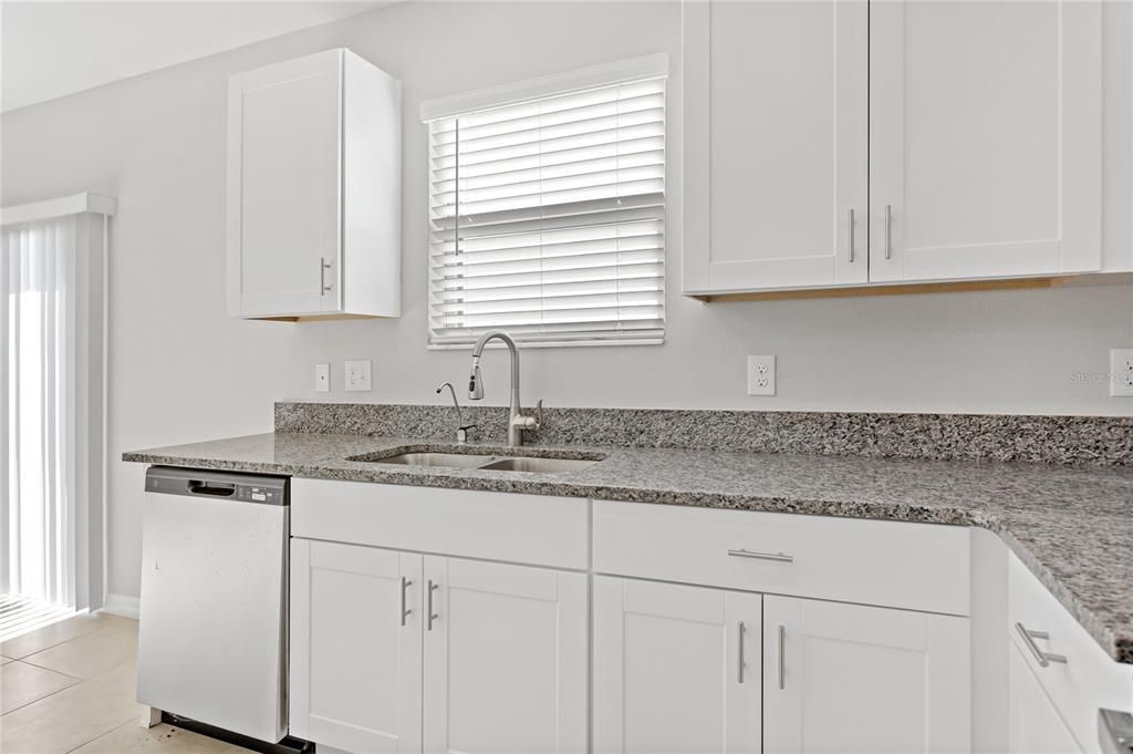 For Sale: $419,200 (4 beds, 2 baths, 2635 Square Feet)