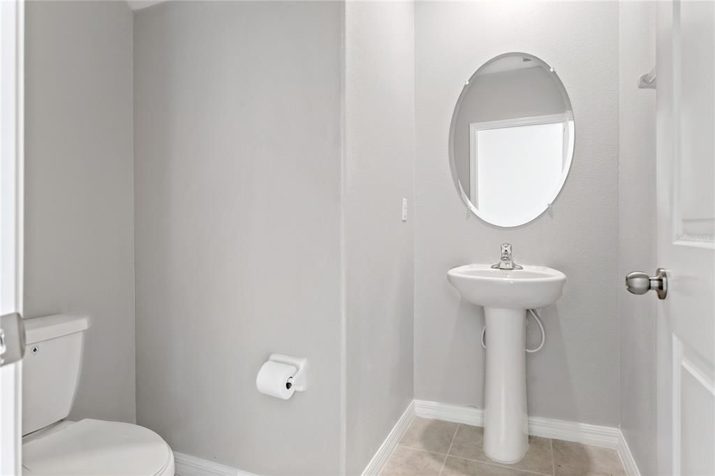 For Sale: $419,200 (4 beds, 2 baths, 2635 Square Feet)