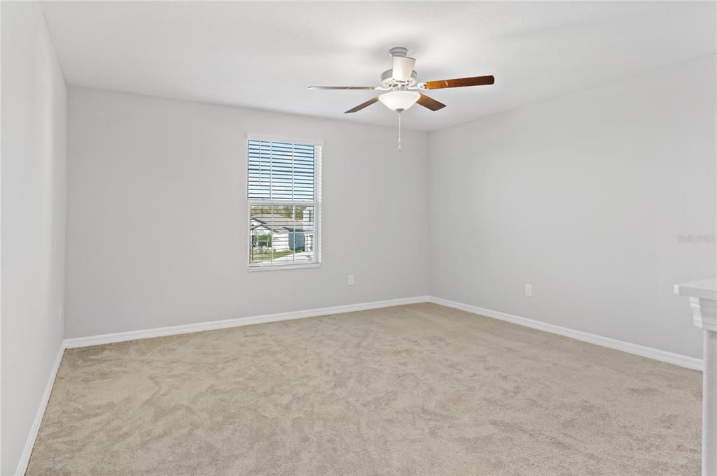 For Sale: $419,200 (4 beds, 2 baths, 2635 Square Feet)