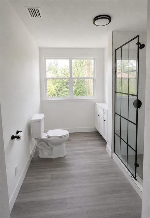 For Sale: $630,000 (3 beds, 3 baths, 1561 Square Feet)
