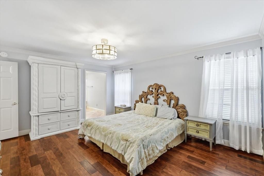 На продажу: $525,000 (4 спален, 2 ванн, 3366 Квадратных фут)