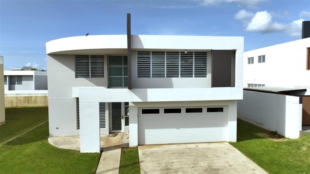На продажу: $409,000 (4 спален, 2 ванн, 2475 Квадратных фут)