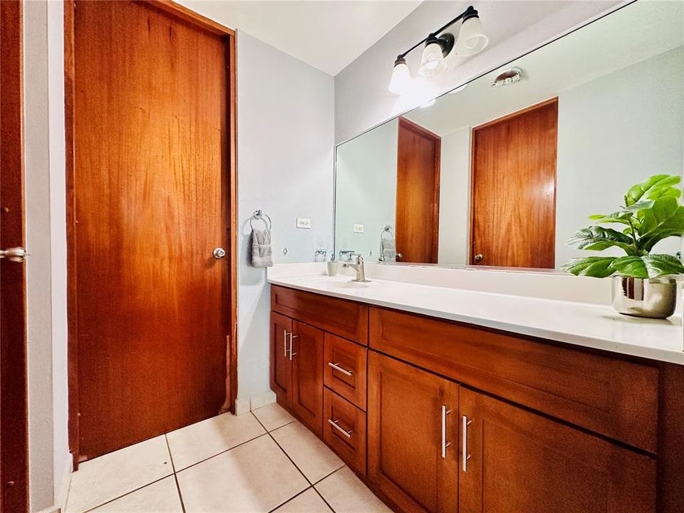 For Sale: $409,000 (4 beds, 2 baths, 2475 Square Feet)