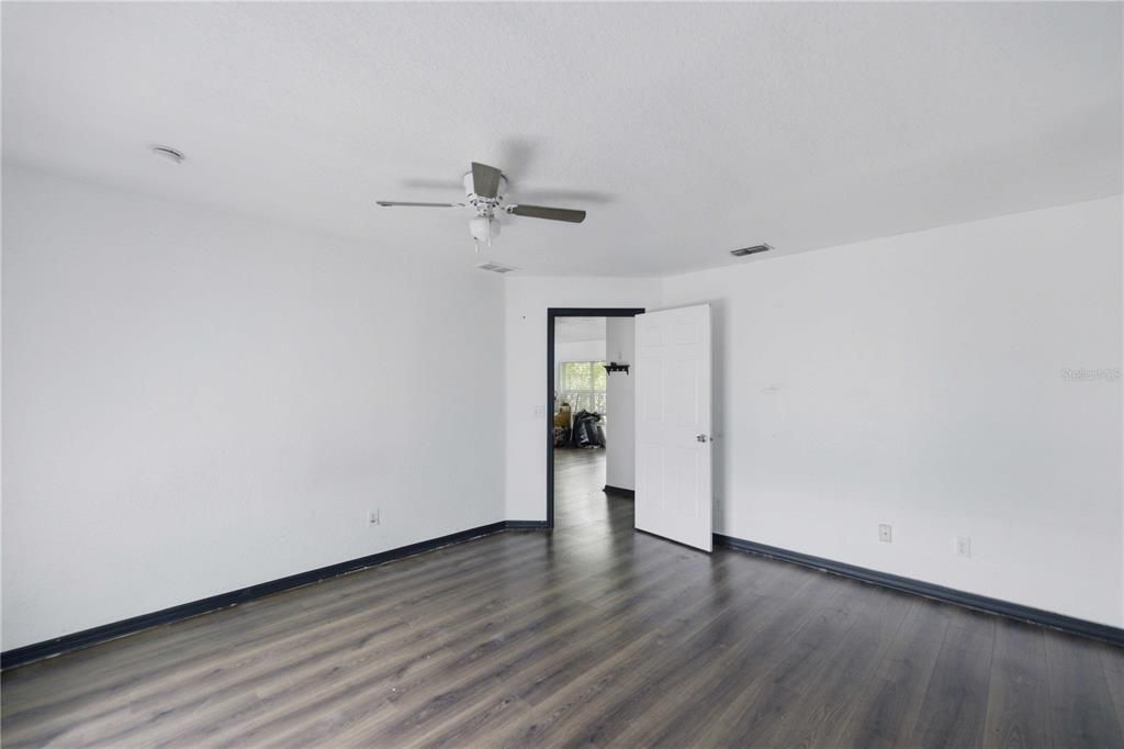 En Venta: $200,000 (3 camas, 2 baños, 1370 Pies cuadrados)