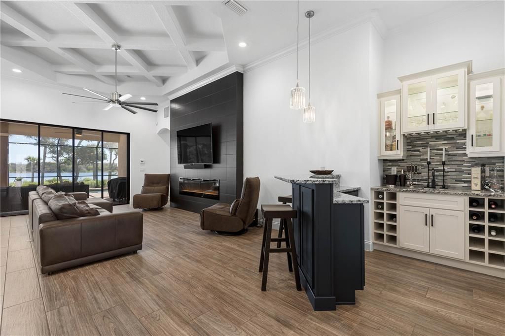 Activo con contrato: $1,195,000 (3 camas, 3 baños, 2989 Pies cuadrados)