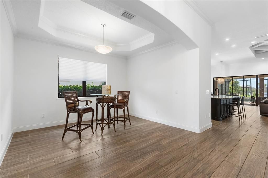Activo con contrato: $1,195,000 (3 camas, 3 baños, 2989 Pies cuadrados)