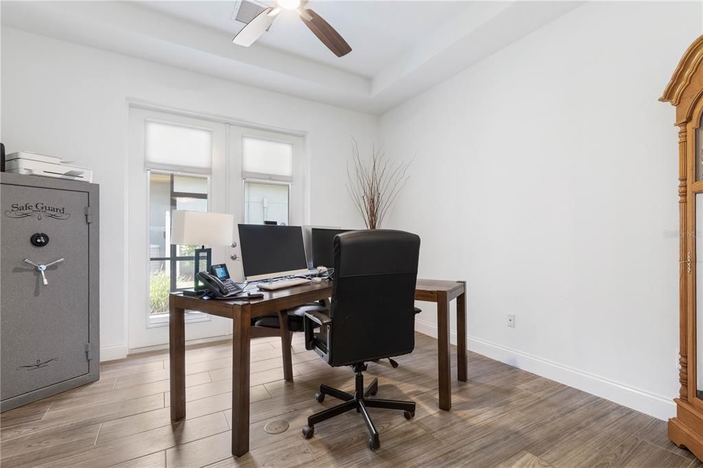 Activo con contrato: $1,195,000 (3 camas, 3 baños, 2989 Pies cuadrados)