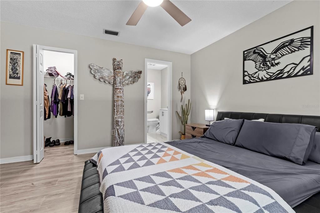 На продажу: $279,000 (3 спален, 2 ванн, 1185 Квадратных фут)