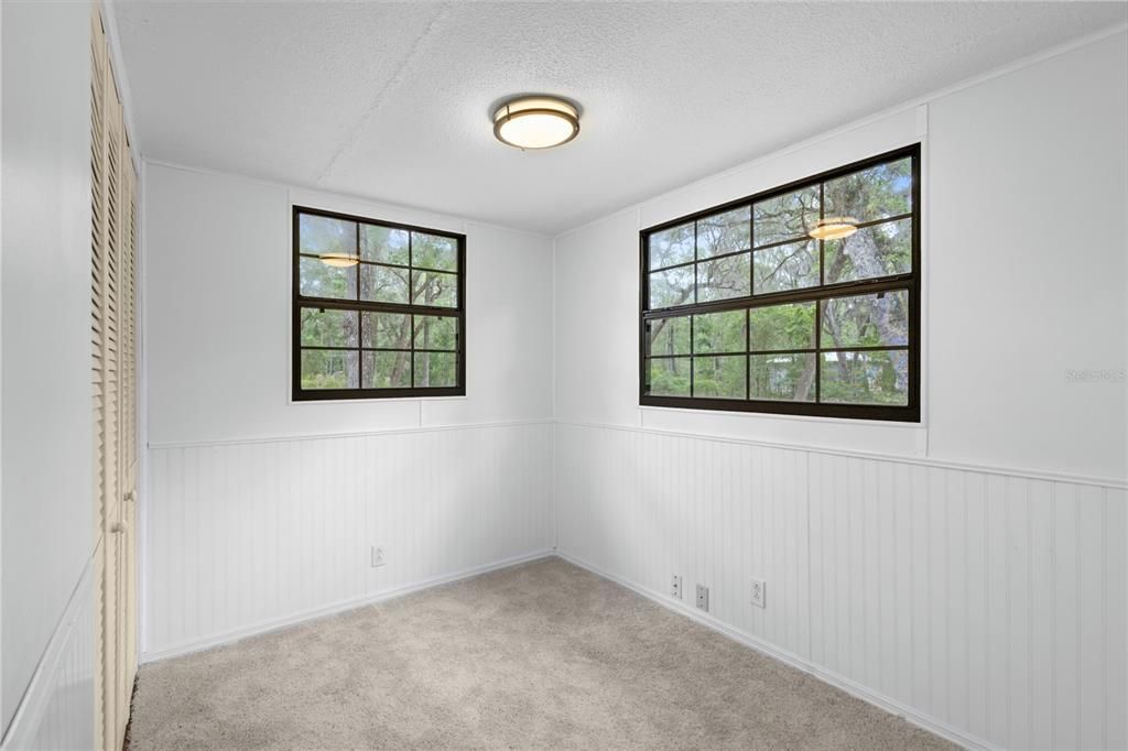 For Sale: $259,900 (3 beds, 2 baths, 1312 Square Feet)