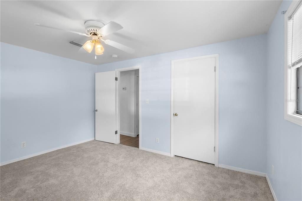 For Sale: $259,900 (3 beds, 2 baths, 1312 Square Feet)
