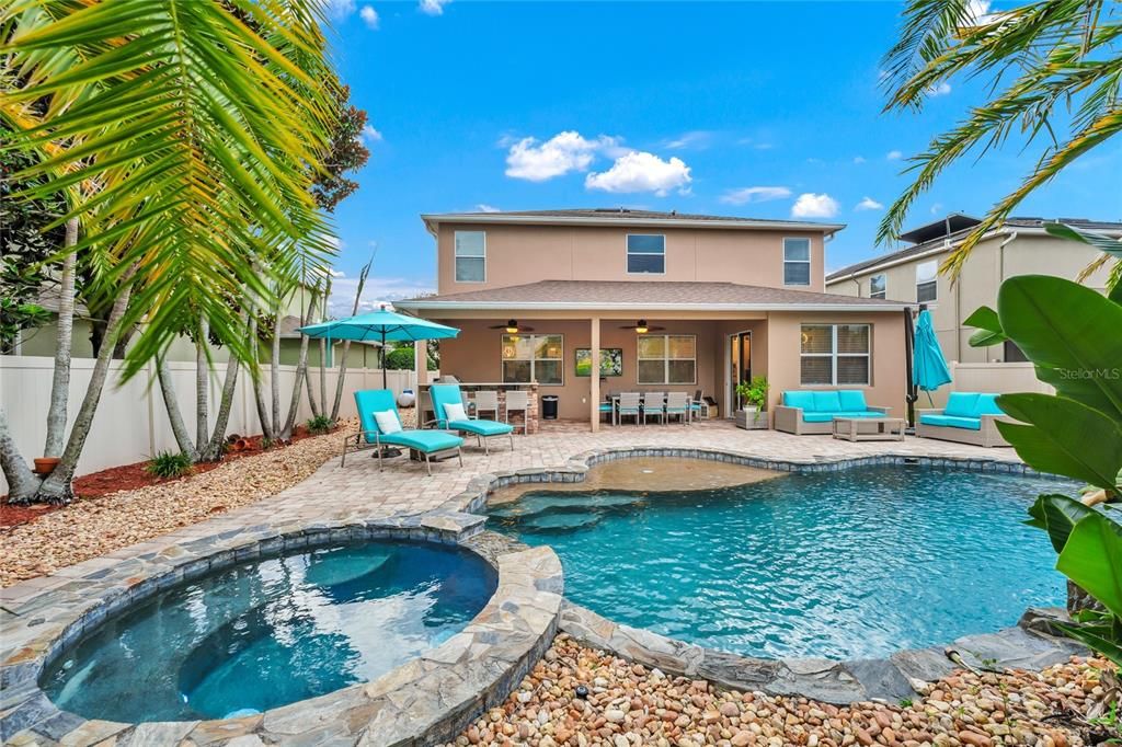 For Sale: $849,900 (4 beds, 2 baths, 2648 Square Feet)