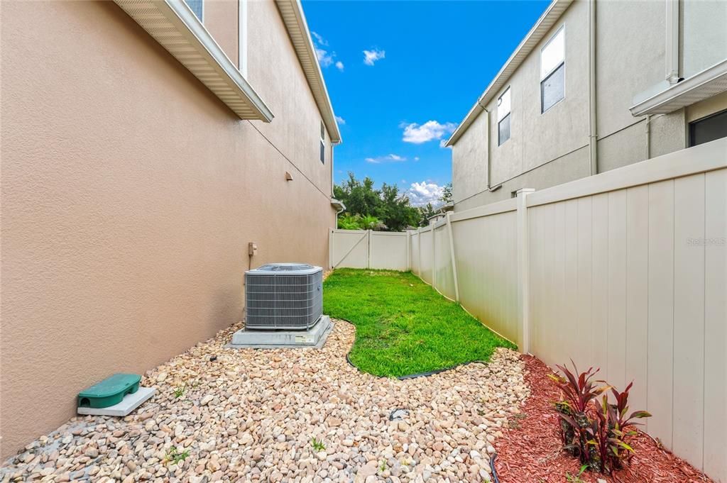For Sale: $849,900 (4 beds, 2 baths, 2648 Square Feet)