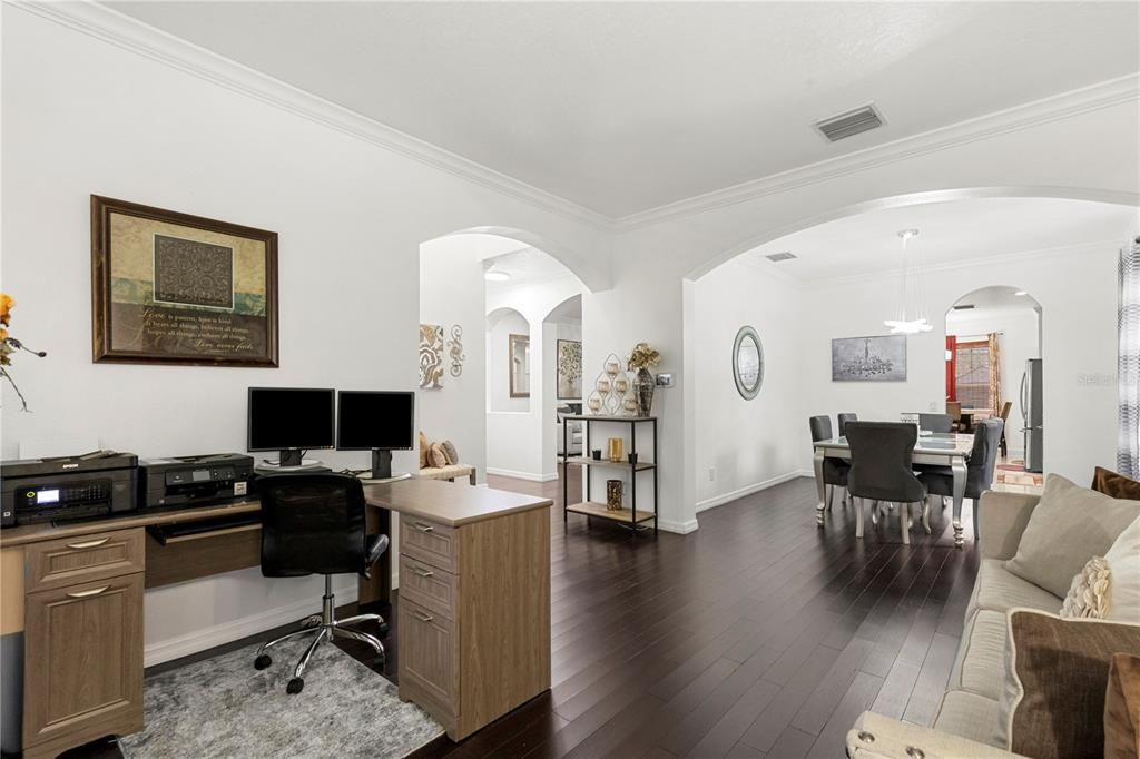 На продажу: $549,999 (5 спален, 3 ванн, 3406 Квадратных фут)