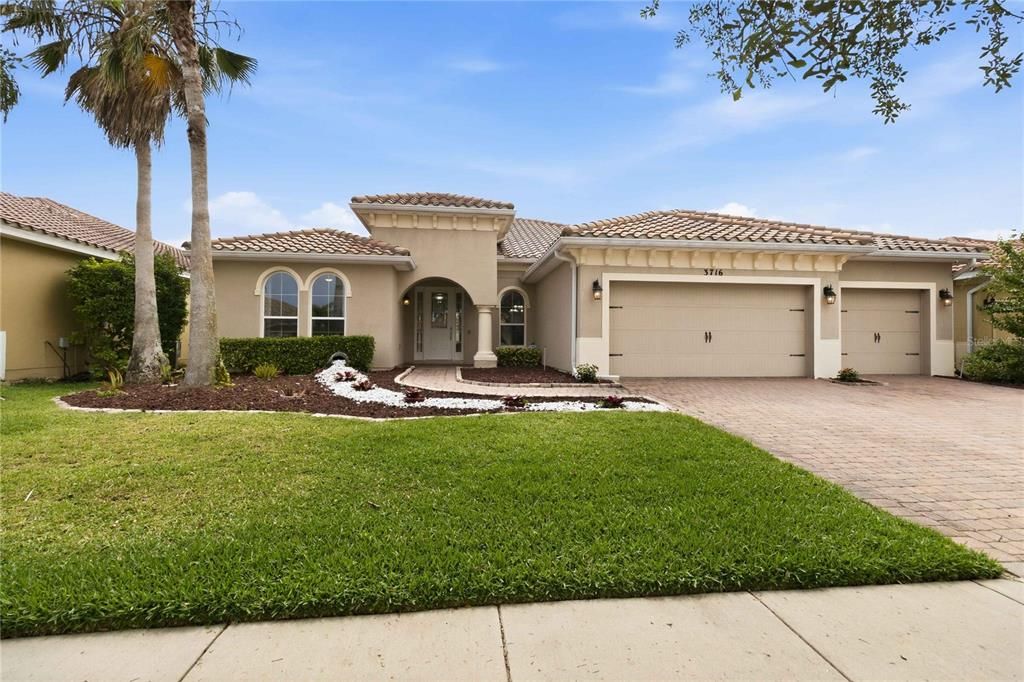 For Sale: $504,900 (3 beds, 3 baths, 2750 Square Feet)
