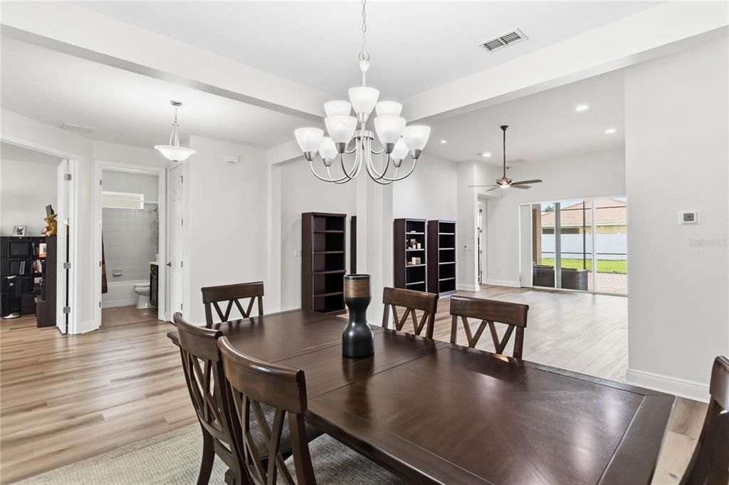 For Sale: $504,900 (3 beds, 3 baths, 2750 Square Feet)