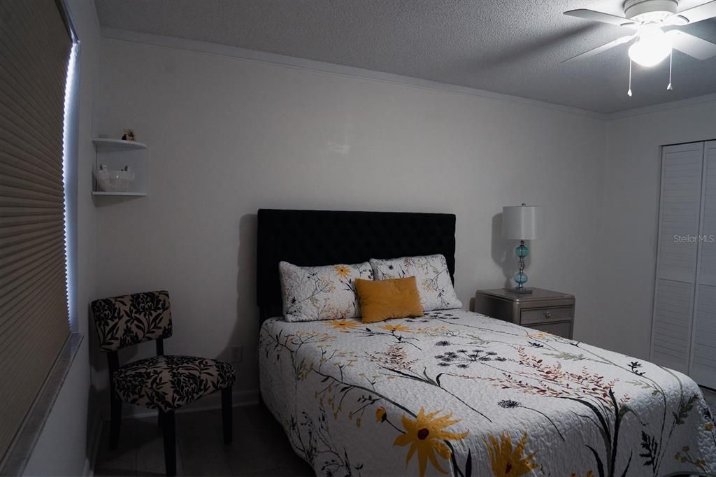 For Sale: $90,000 (1 beds, 1 baths, 703 Square Feet)