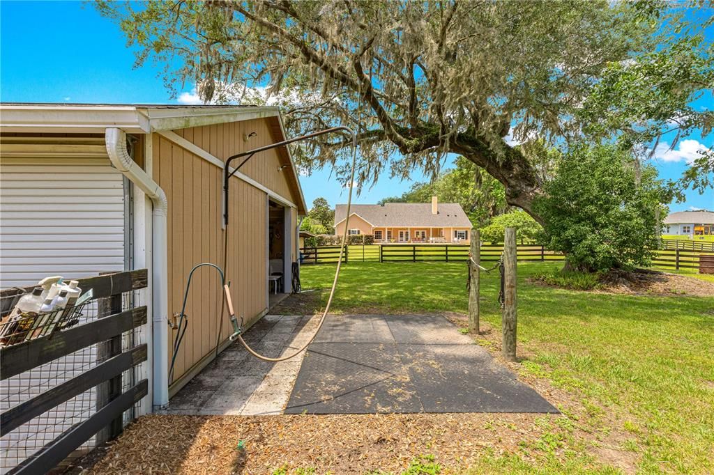En Venta: $910,000 (4 camas, 2 baños, 2816 Pies cuadrados)