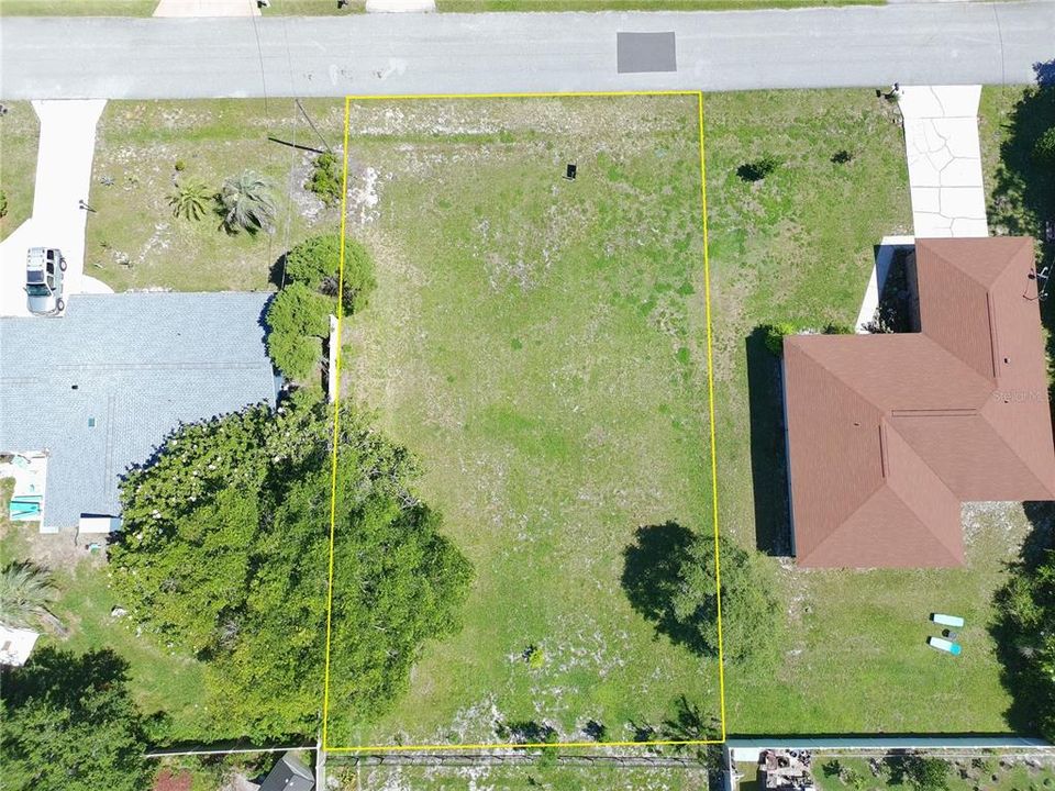 Activo con contrato: $75,000 (0.23 acres)