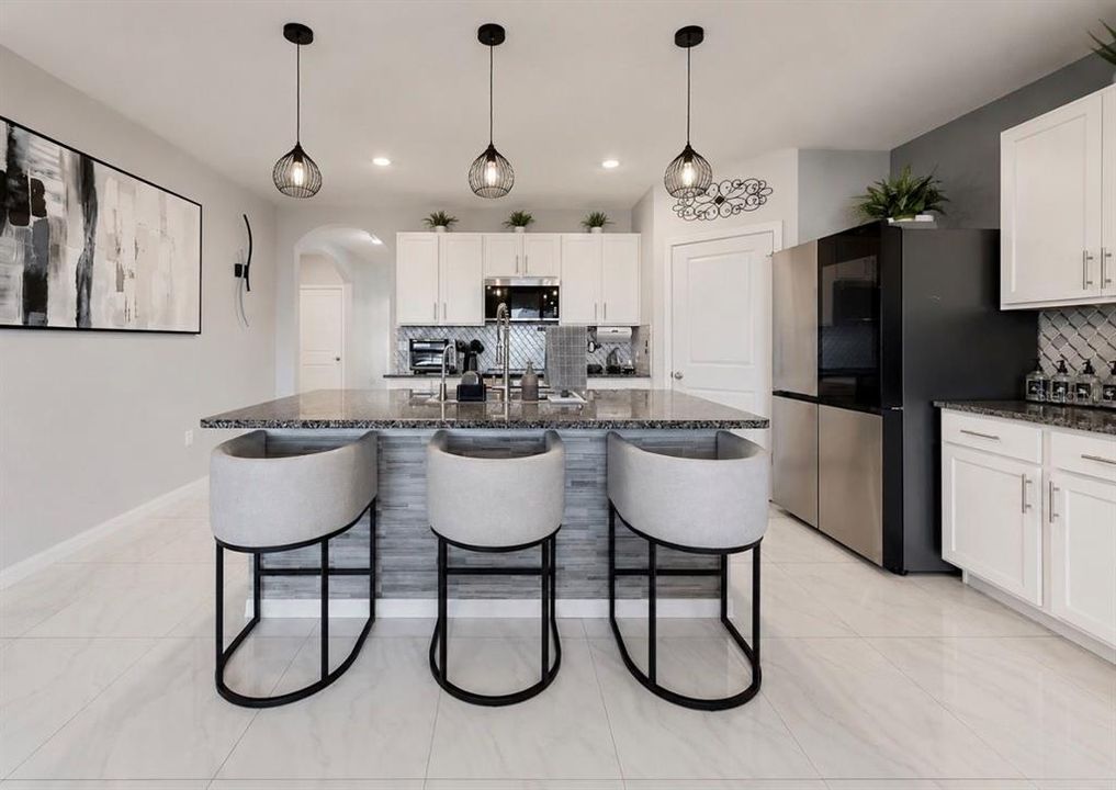 For Sale: $449,900 (4 beds, 2 baths, 1846 Square Feet)