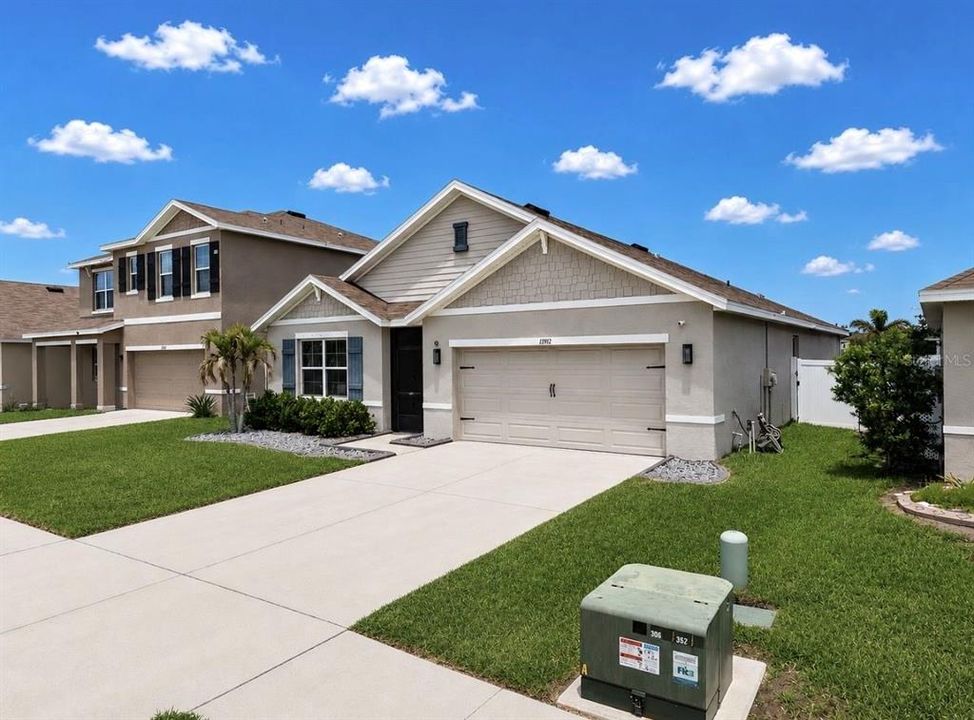 For Sale: $449,900 (4 beds, 2 baths, 1846 Square Feet)