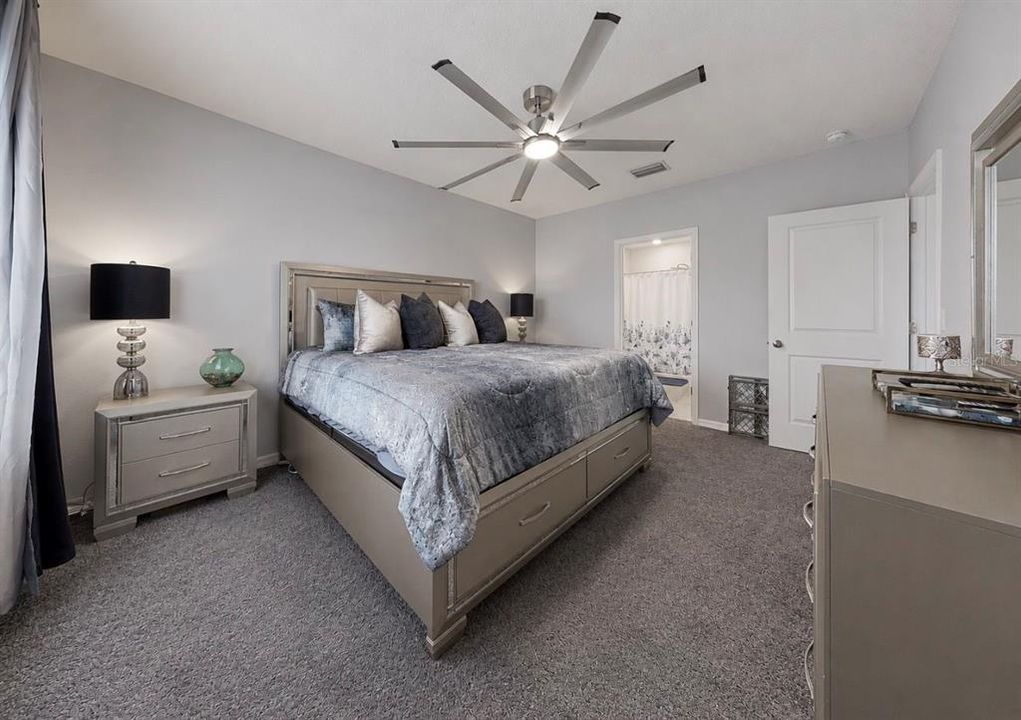 For Sale: $449,900 (4 beds, 2 baths, 1846 Square Feet)