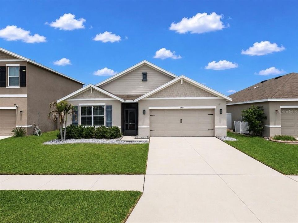 For Sale: $449,900 (4 beds, 2 baths, 1846 Square Feet)