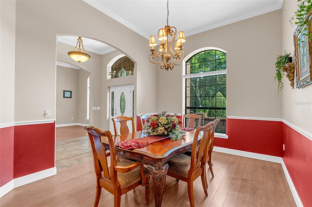 For Sale: $819,000 (4 beds, 2 baths, 2577 Square Feet)