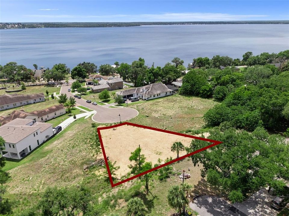 For Sale: $329,000 (0.32 acres)