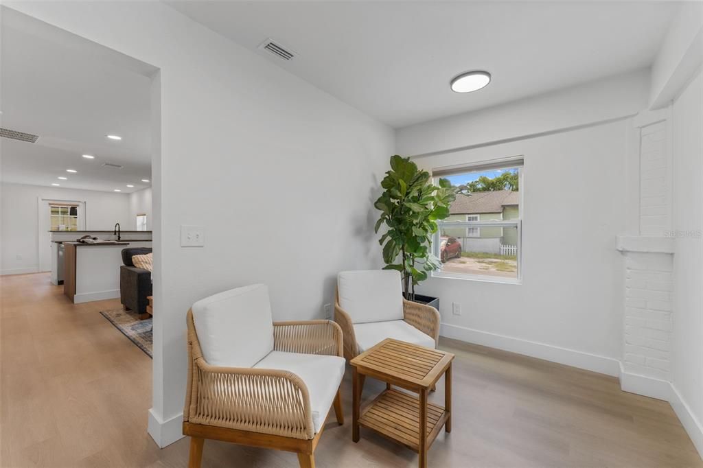 For Sale: $448,000 (4 beds, 0 baths, 1322 Square Feet)