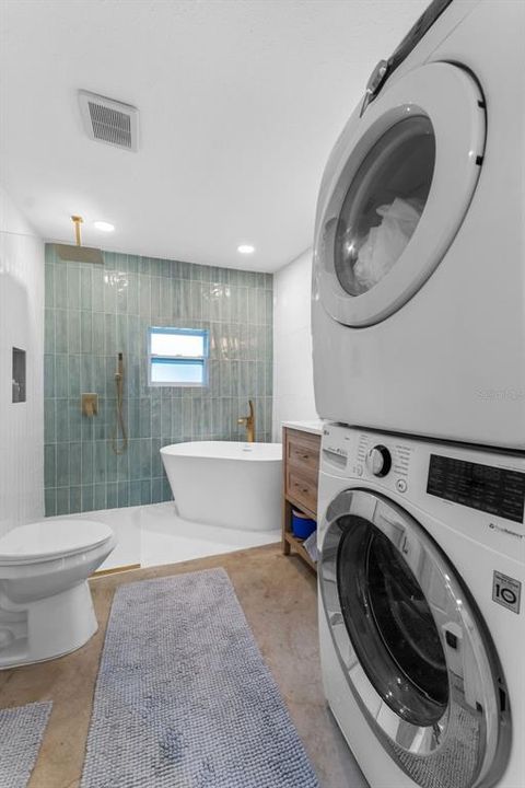For Sale: $448,000 (4 beds, 0 baths, 1322 Square Feet)