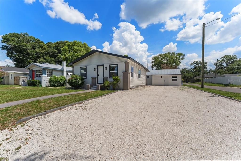 For Sale: $448,000 (4 beds, 0 baths, 1322 Square Feet)