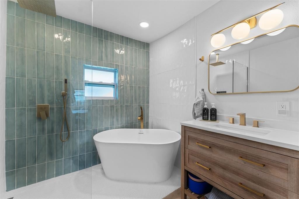 For Sale: $448,000 (4 beds, 0 baths, 1322 Square Feet)