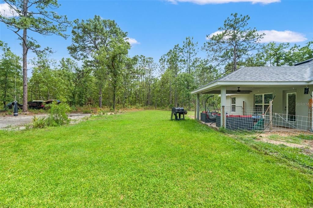 For Sale: $385,000 (4 beds, 2 baths, 1759 Square Feet)