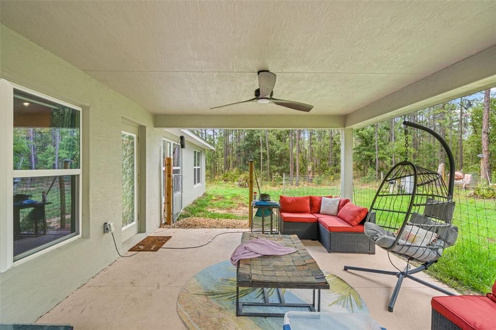 For Sale: $385,000 (4 beds, 2 baths, 1759 Square Feet)