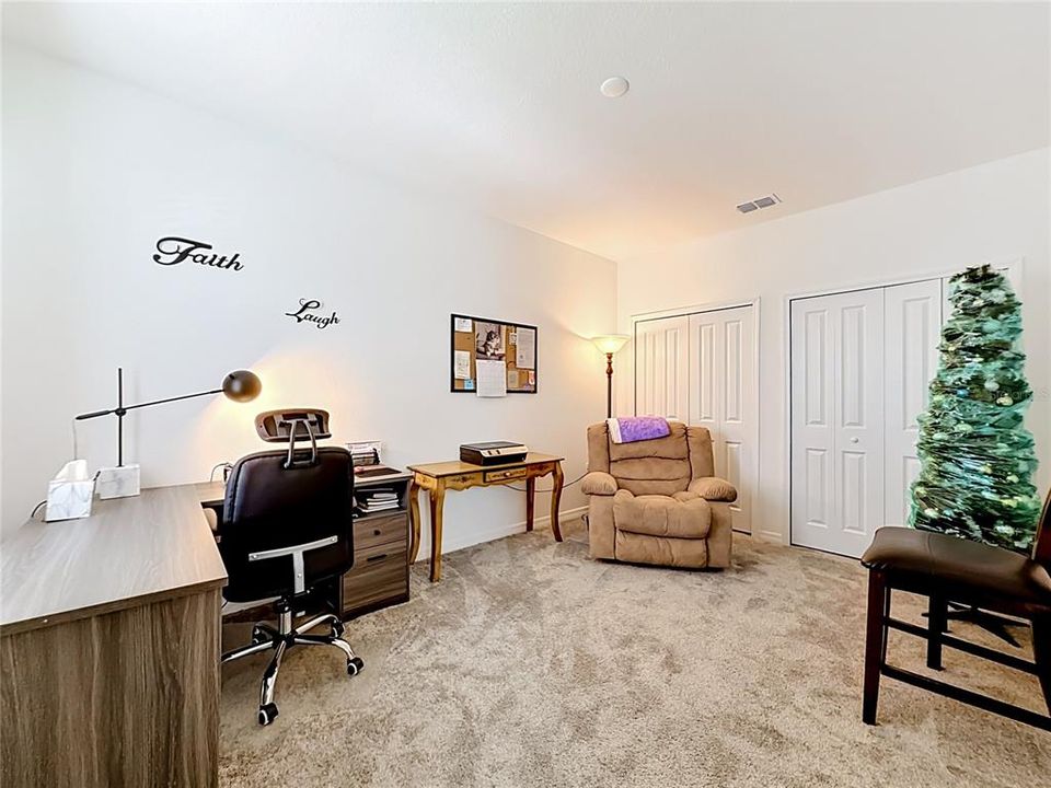 Active With Contract: $599,999 (5 beds, 3 baths, 3453 Square Feet)
