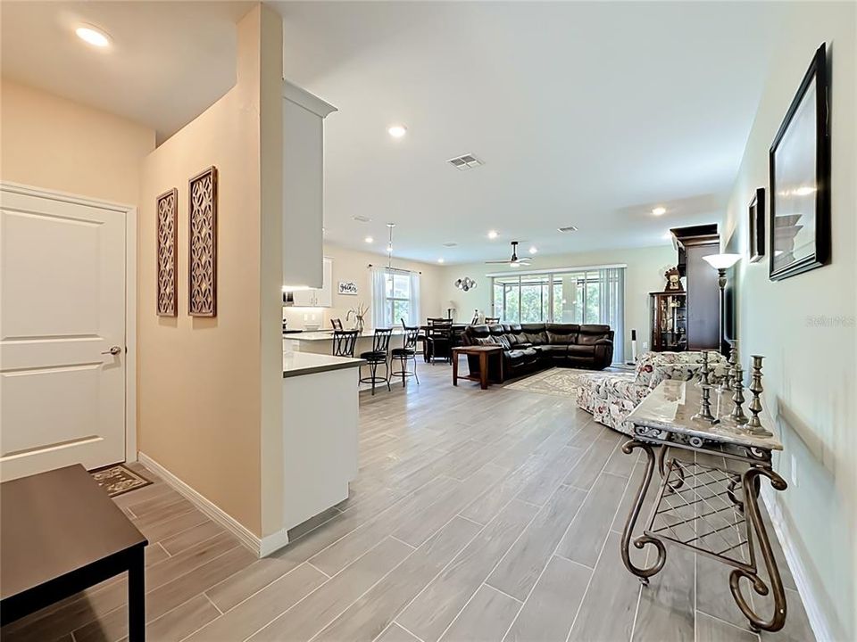 Active With Contract: $599,999 (5 beds, 3 baths, 3453 Square Feet)