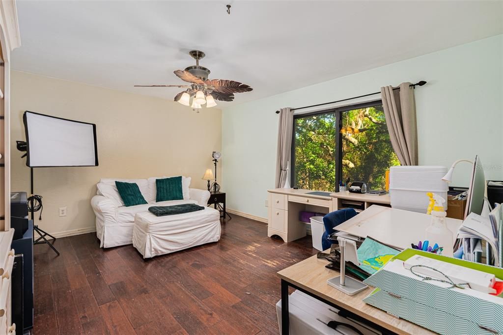 For Sale: $699,000 (4 beds, 4 baths, 2824 Square Feet)