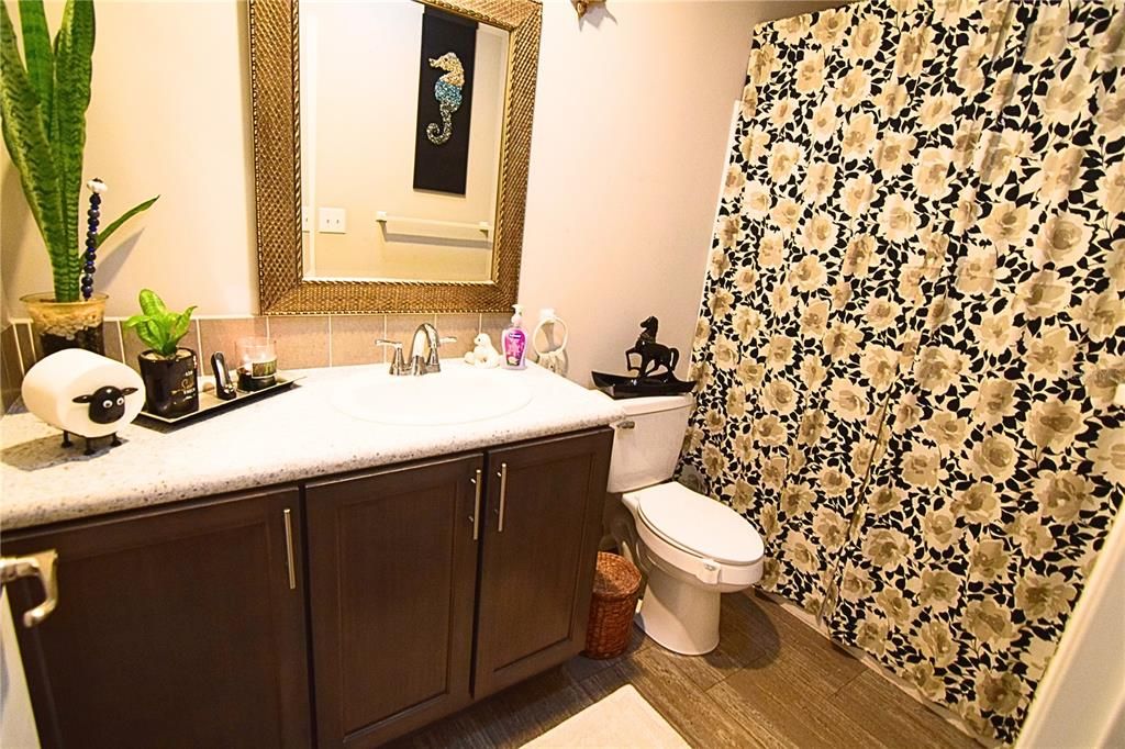 En Venta: $129,000 (2 camas, 2 baños, 1440 Pies cuadrados)