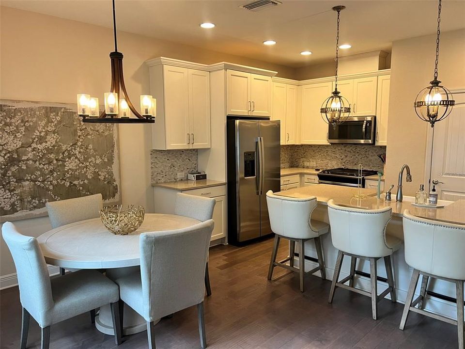 For Rent: $4,200 (3 beds, 2 baths, 1677 Square Feet)
