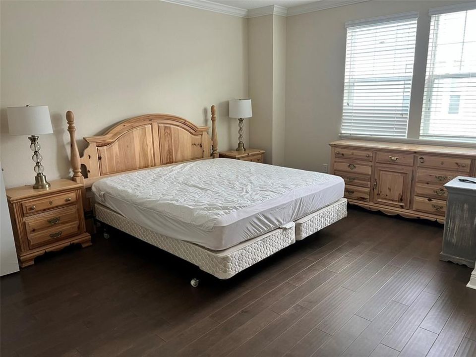 For Rent: $4,200 (3 beds, 2 baths, 1677 Square Feet)