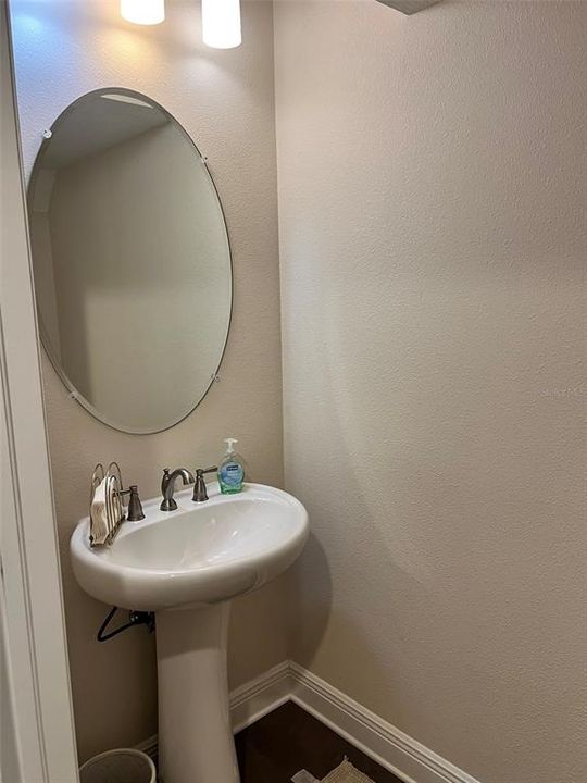 For Rent: $4,200 (3 beds, 2 baths, 1677 Square Feet)