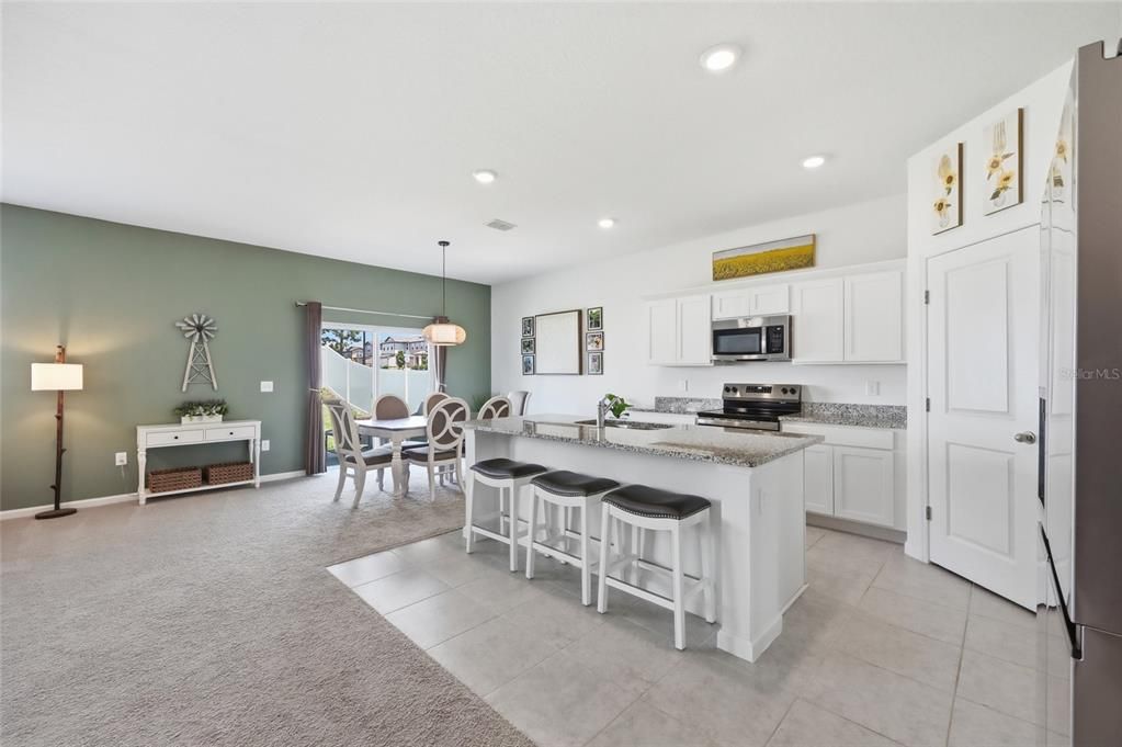 For Sale: $514,900 (4 beds, 2 baths, 2406 Square Feet)